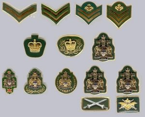 CANADIAN ARMY RIFLE REGIMENT SERGEANT RANK STRIPES
